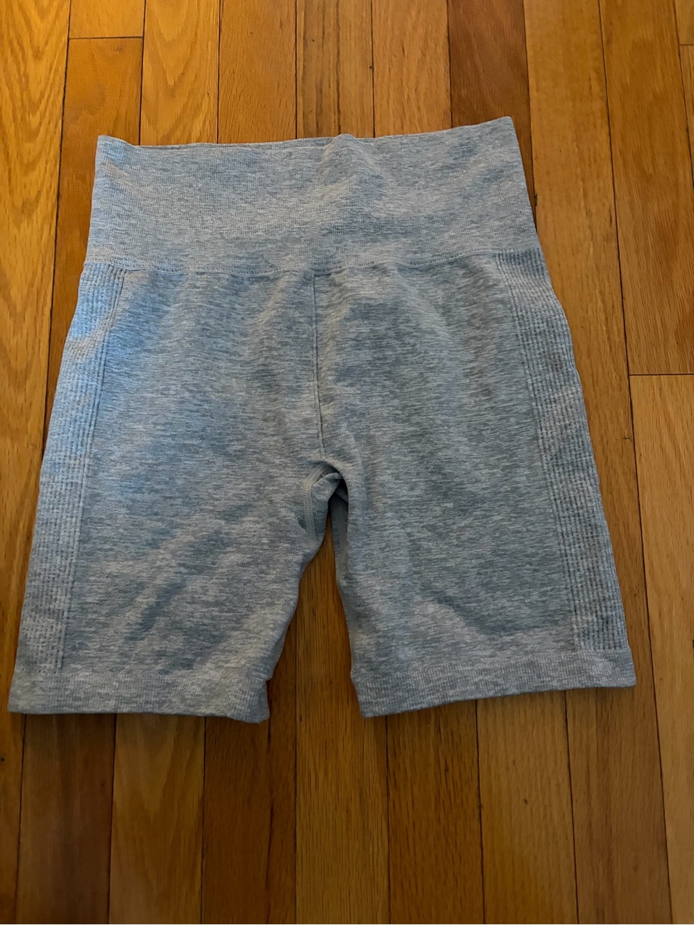 Forever 21 Heather Light Gray Seamless High-Waist Bike Shorts